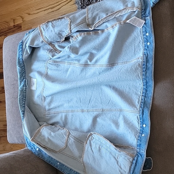 Jean Jacket - Picture 4 of 4